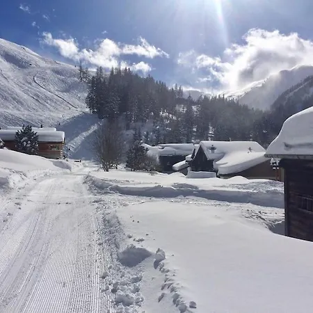 Joli Pour 4 Personnes A