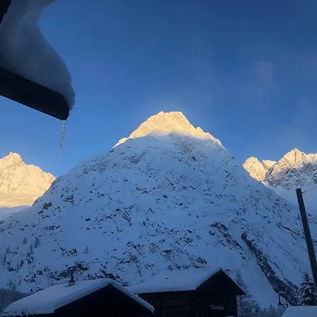 Joli Pour 4 Personnes A * La Fouly