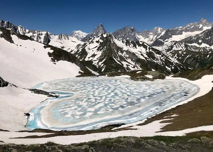 Joli Pour 4 Personnes A *